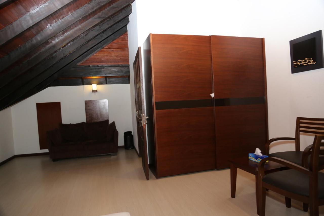 Pandanus Villa Velidhoo Exterior foto