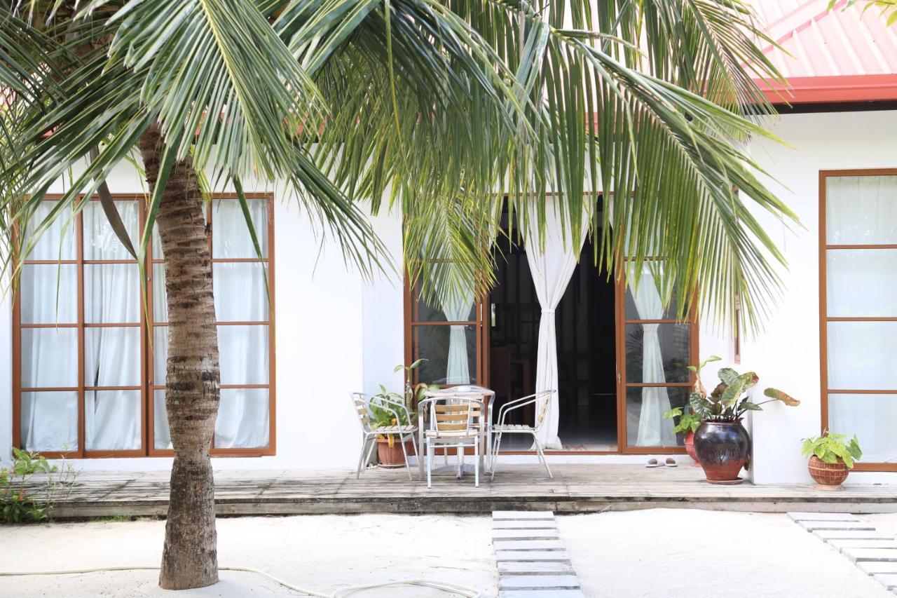 Pandanus Villa Velidhoo Exterior foto